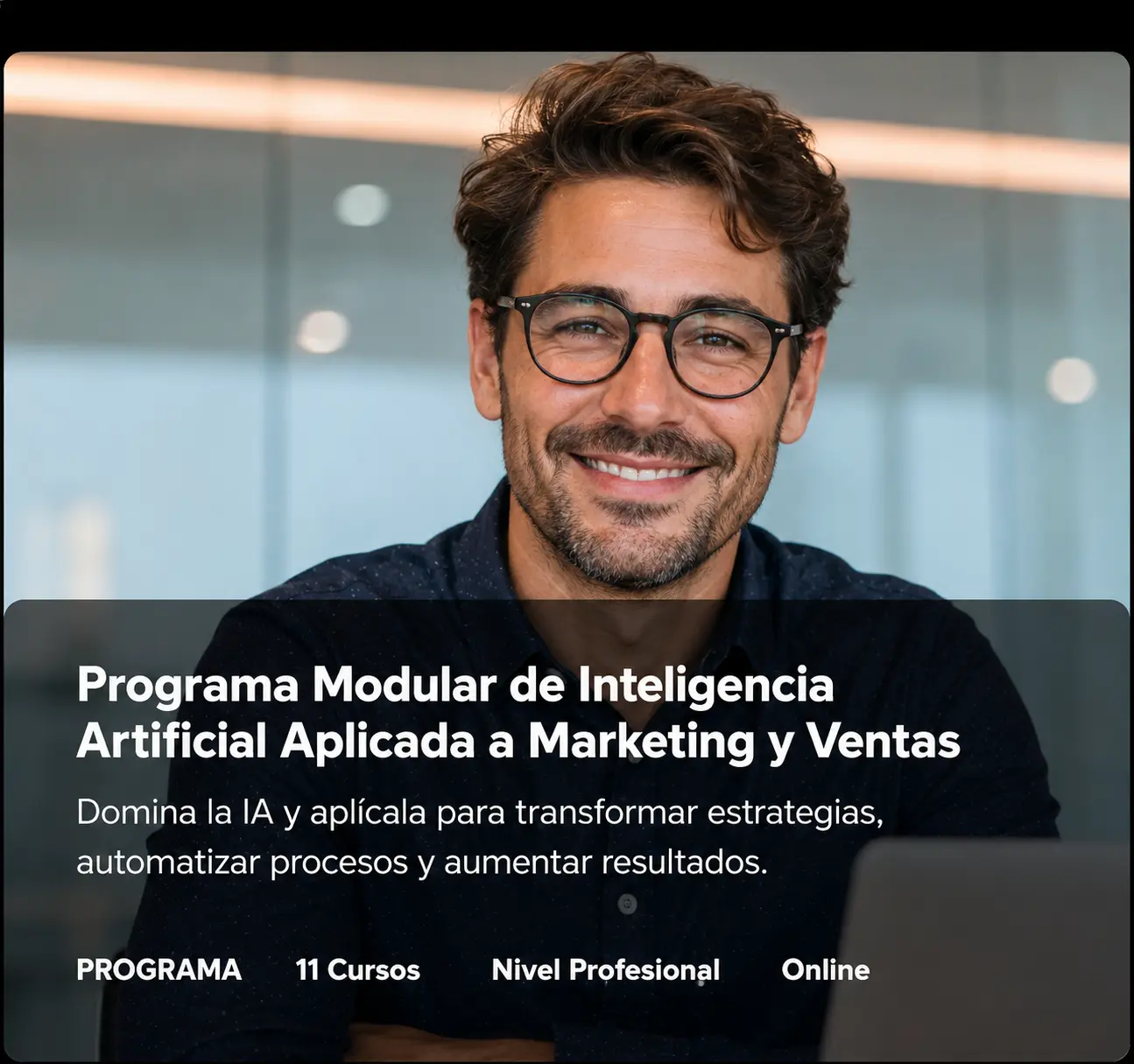 Profesionales de marketing y ventas aplicando Inteligencia Artificial en entornos empresariales
